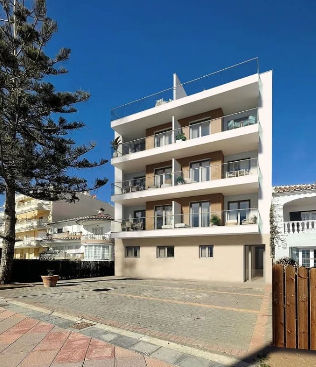 1 Zimmer Penthouse zu verkaufen in Torrox-Costa mit Garage - 245.000 € (Ref: 9682349)