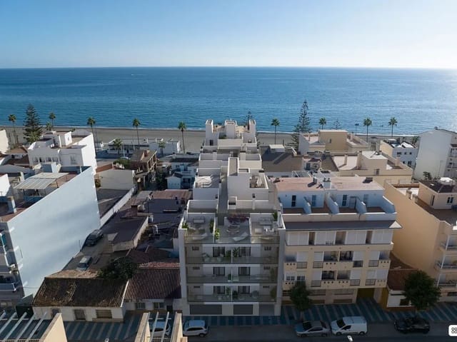 1 Zimmer Penthouse zu verkaufen in Torrox-Costa, Torrox mit Garage - 245.000 € (Ref: 9682349)