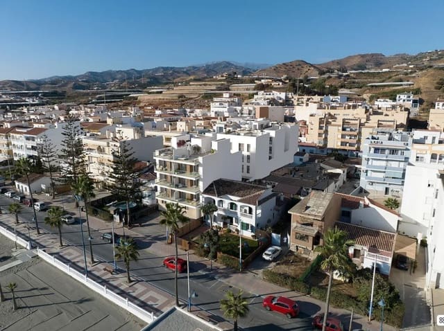 1 Zimmer Penthouse zu verkaufen in Torrox-Costa, Torrox mit Garage - 245.000 € (Ref: 9682349)