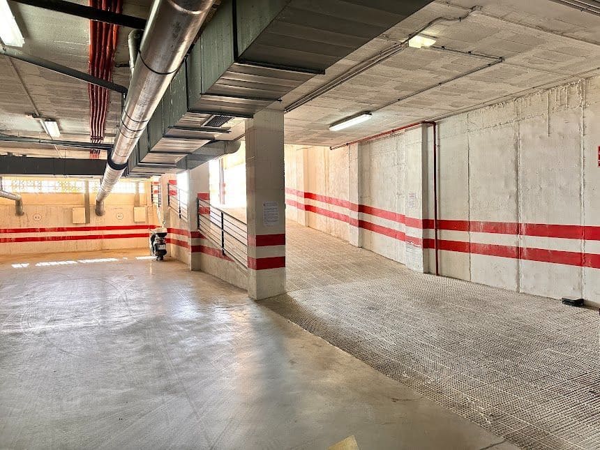 Garage for sale in Torrox-Costa - € 17,550 (Ref: 9698108)