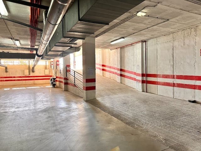 Garage for sale in Torrox-Costa, Torrox - € 17,550 (Ref: 9698108)