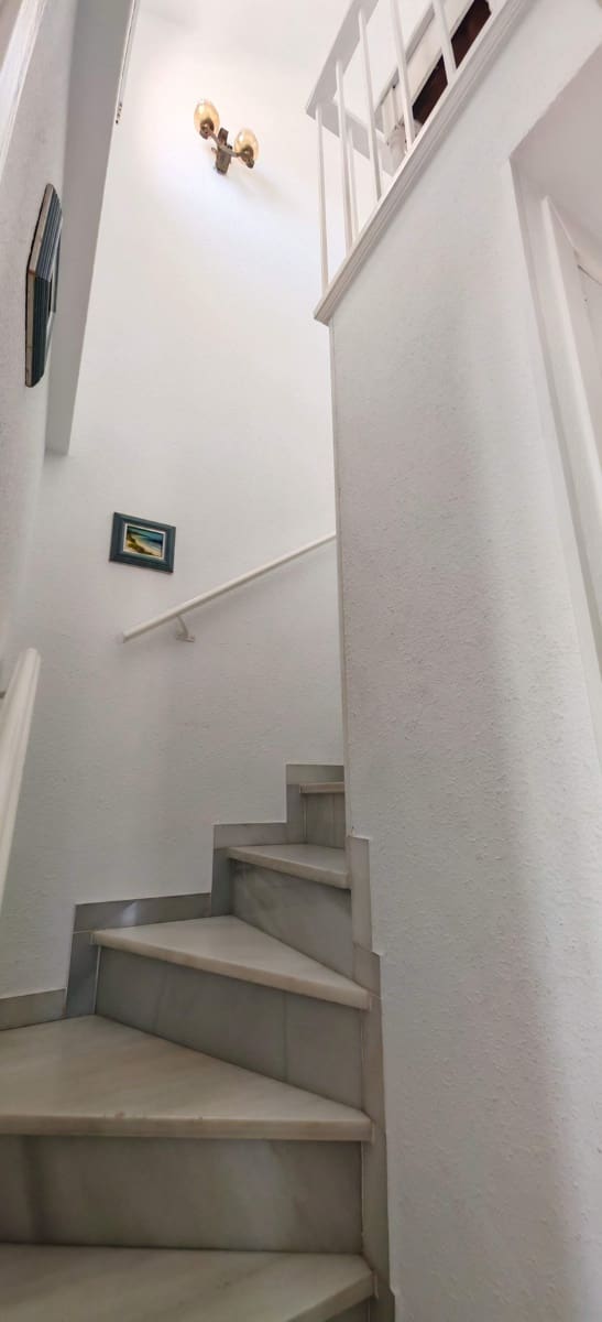 2 Zimmer Haus zu verkaufen in Torrox-Costa mit Pool - 290.000 € (Ref: 9719438)