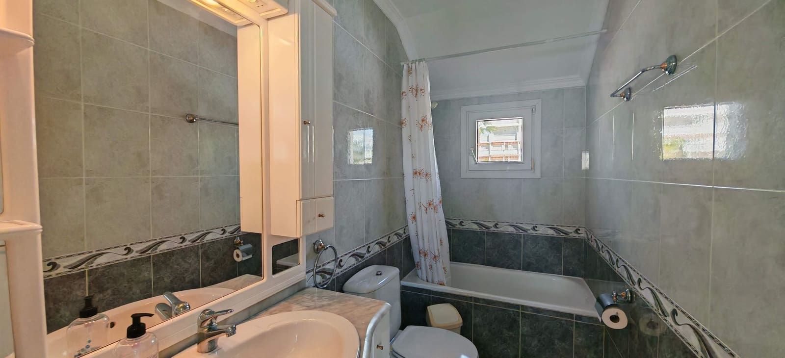 2 Zimmer Haus zu verkaufen in Torrox-Costa mit Pool - 290.000 € (Ref: 9719438)