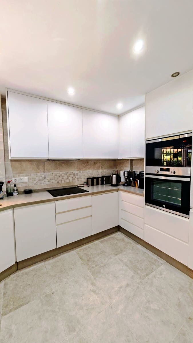 2 soverom Villa til salgs i Torrox-Costa med svømmebasseng garasje - € 330 000 (Ref: 9758507)