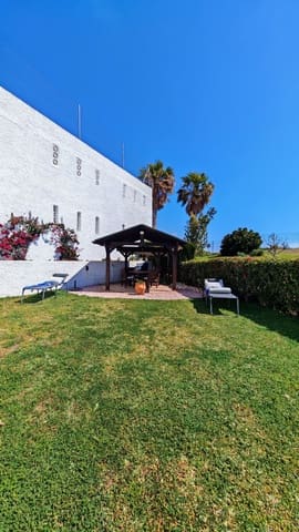 2 soverom Villa til salgs i Torrox-Costa, Torrox med svømmebasseng garasje - € 330 000 (Ref: 9758507)