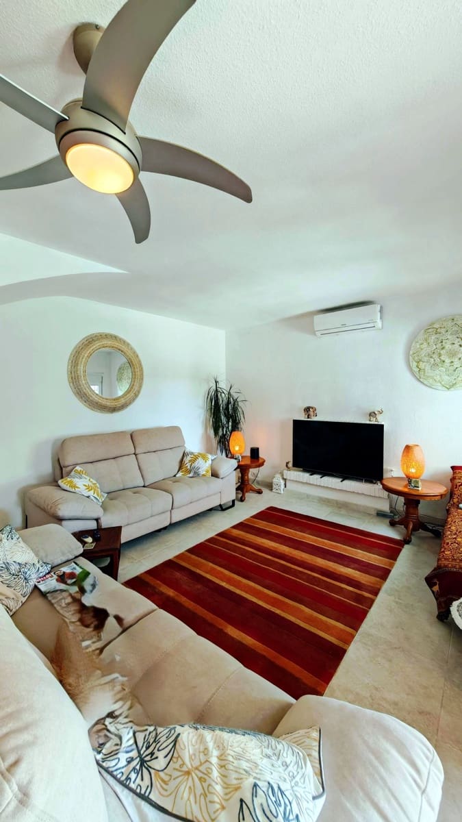 2 soverom Villa til salgs i Torrox-Costa med svømmebasseng garasje - € 330 000 (Ref: 9758507)