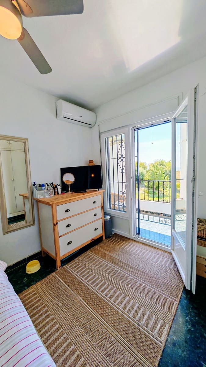 2 soverom Villa til salgs i Torrox-Costa med svømmebasseng garasje - € 330 000 (Ref: 9758507)