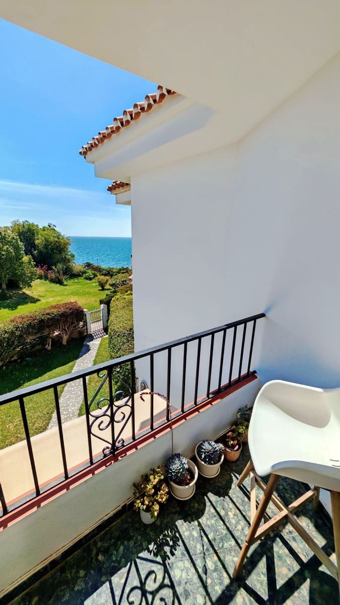 2 soverom Villa til salgs i Torrox-Costa med svømmebasseng garasje - € 330 000 (Ref: 9758507)