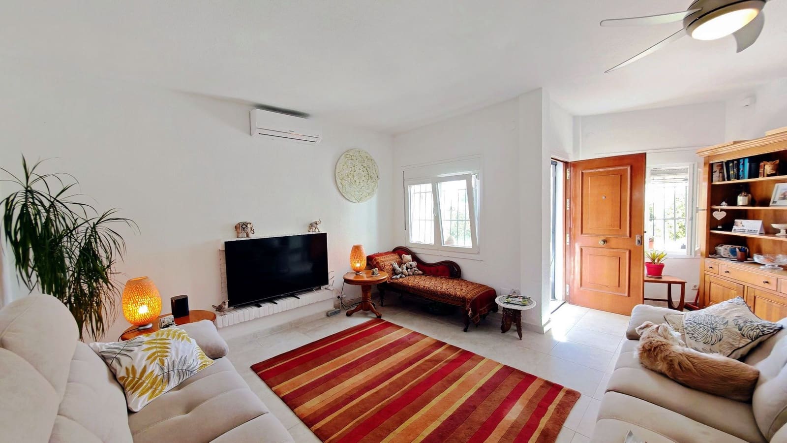 2 soverom Villa til salgs i Torrox-Costa med svømmebasseng garasje - € 330 000 (Ref: 9758507)