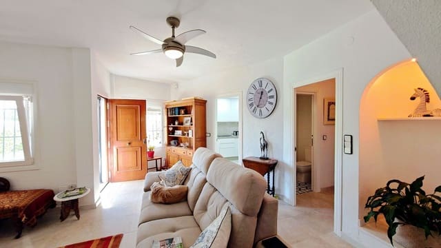 2 quarto Moradia para venda em El Peñoncillo, Torrox com piscina garagem - 330 000 € (Ref: 9758507)