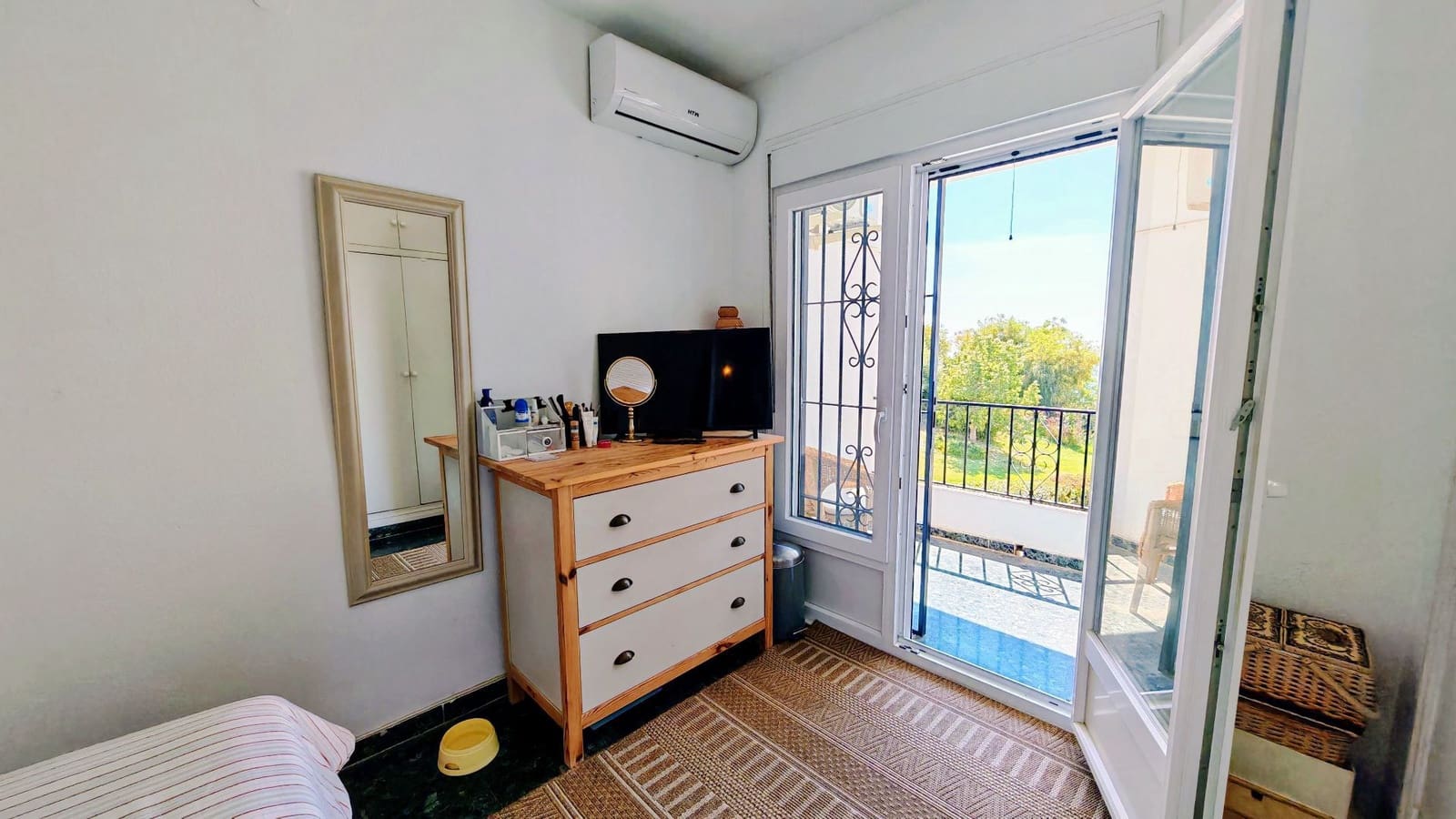 2 soverom Villa til salgs i Torrox-Costa med svømmebasseng garasje - € 330 000 (Ref: 9758507)