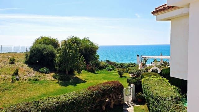 2 quarto Moradia para venda em El Peñoncillo, Torrox com piscina garagem - 330 000 € (Ref: 9758507)
