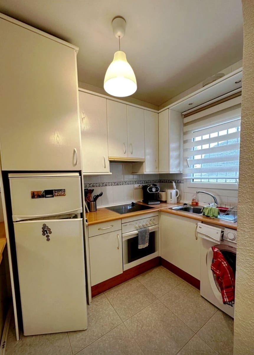 2 bedroom Apartment for sale in Torrox Park with pool - € 249,000 (Ref: 9770262)