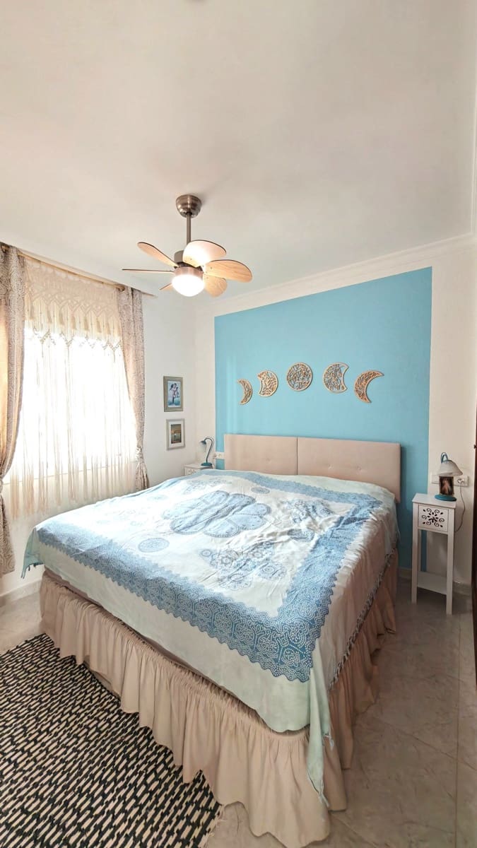 1 bedroom Apartment for sale in Torrox Park with pool - € 195,000 (Ref: 9794047)