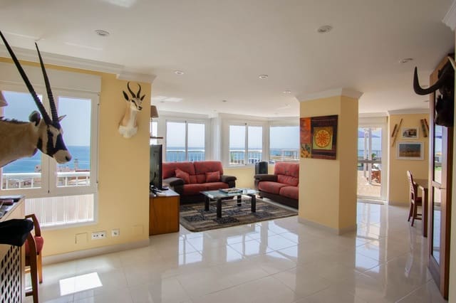 3 chambre Penthouse à vendre à Centro Internacional, Torrox avec piscine - 675 000 € (Ref: 9794048)