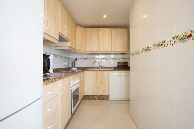 3 chambre Penthouse à vendre à Centro Internacional, Torrox avec piscine - 675 000 € (Ref: 9794048)