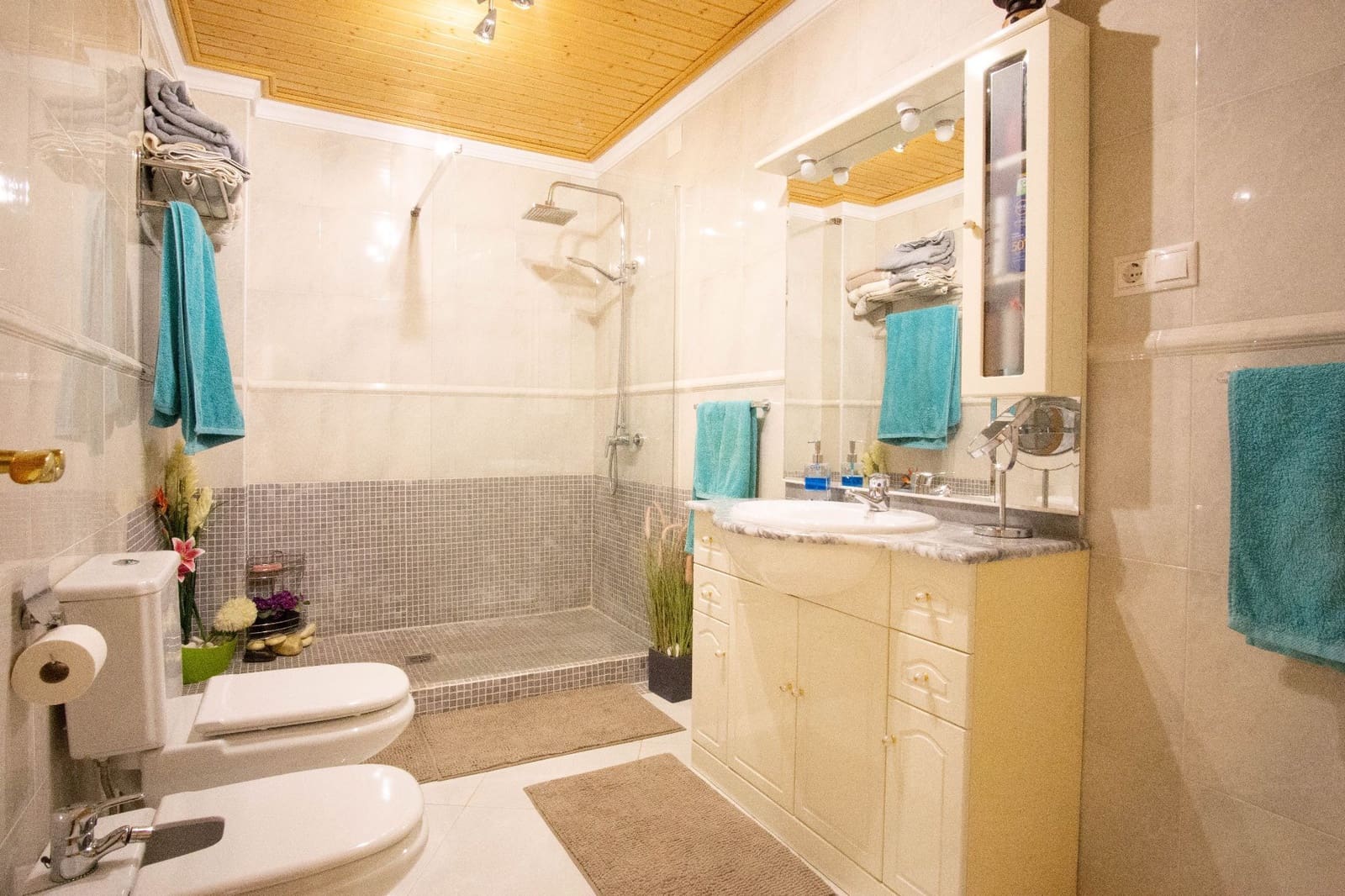 3 chambre Penthouse à vendre à Torrox-Costa avec piscine - 675 000 € (Ref: 9794048)