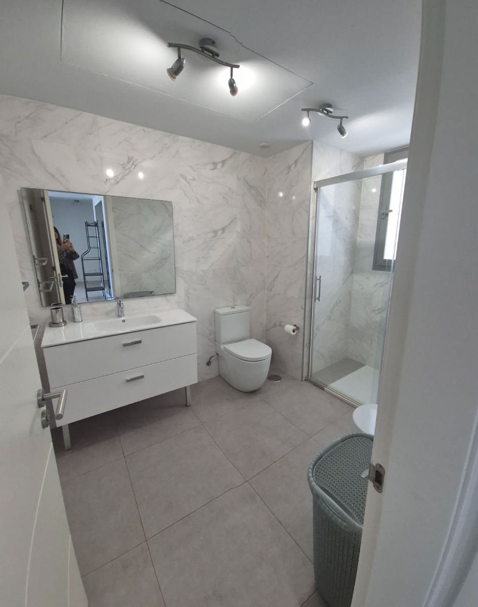 1 bedroom Apartment for sale in Torrox-Costa with pool garage - € 350,000 (Ref: 9806058)