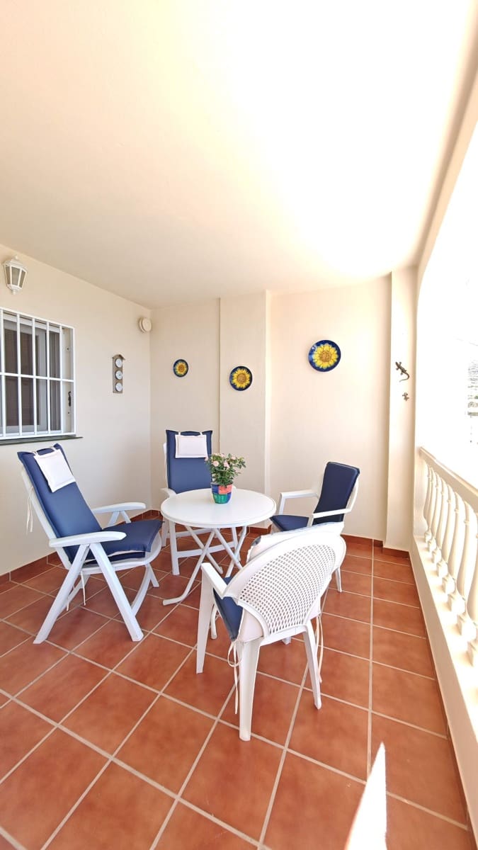 1 sypialnia Apartament na sprzedaż w Torrox Park z basenem garażem - 195 000 € (Ref: 9838864)