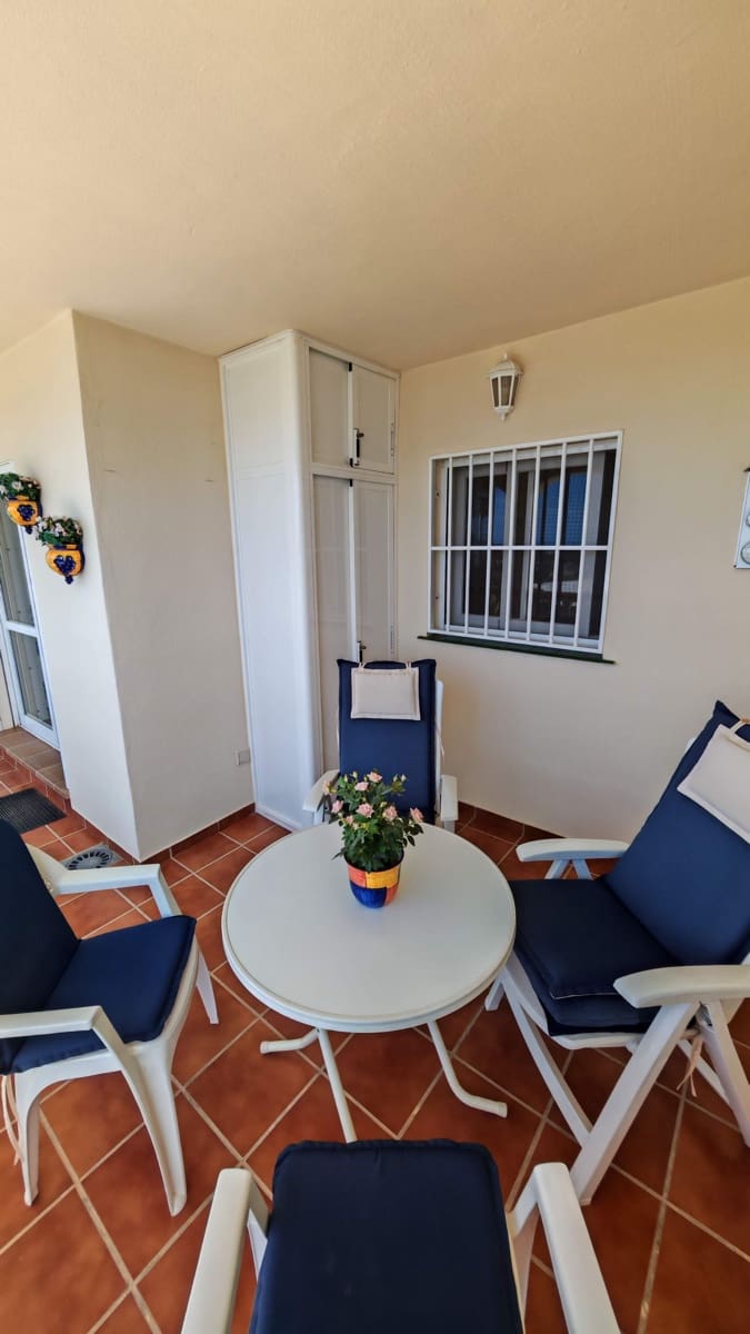 1 sypialnia Apartament na sprzedaż w Torrox Park z basenem garażem - 195 000 € (Ref: 9838864)