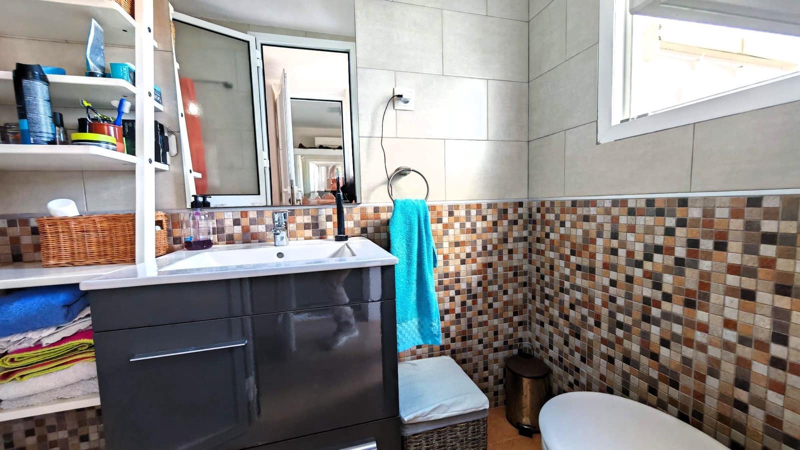 2 sovrum Hus till salu i Torrox-Costa med pool garage - 359 000 € (Ref: 9893679)