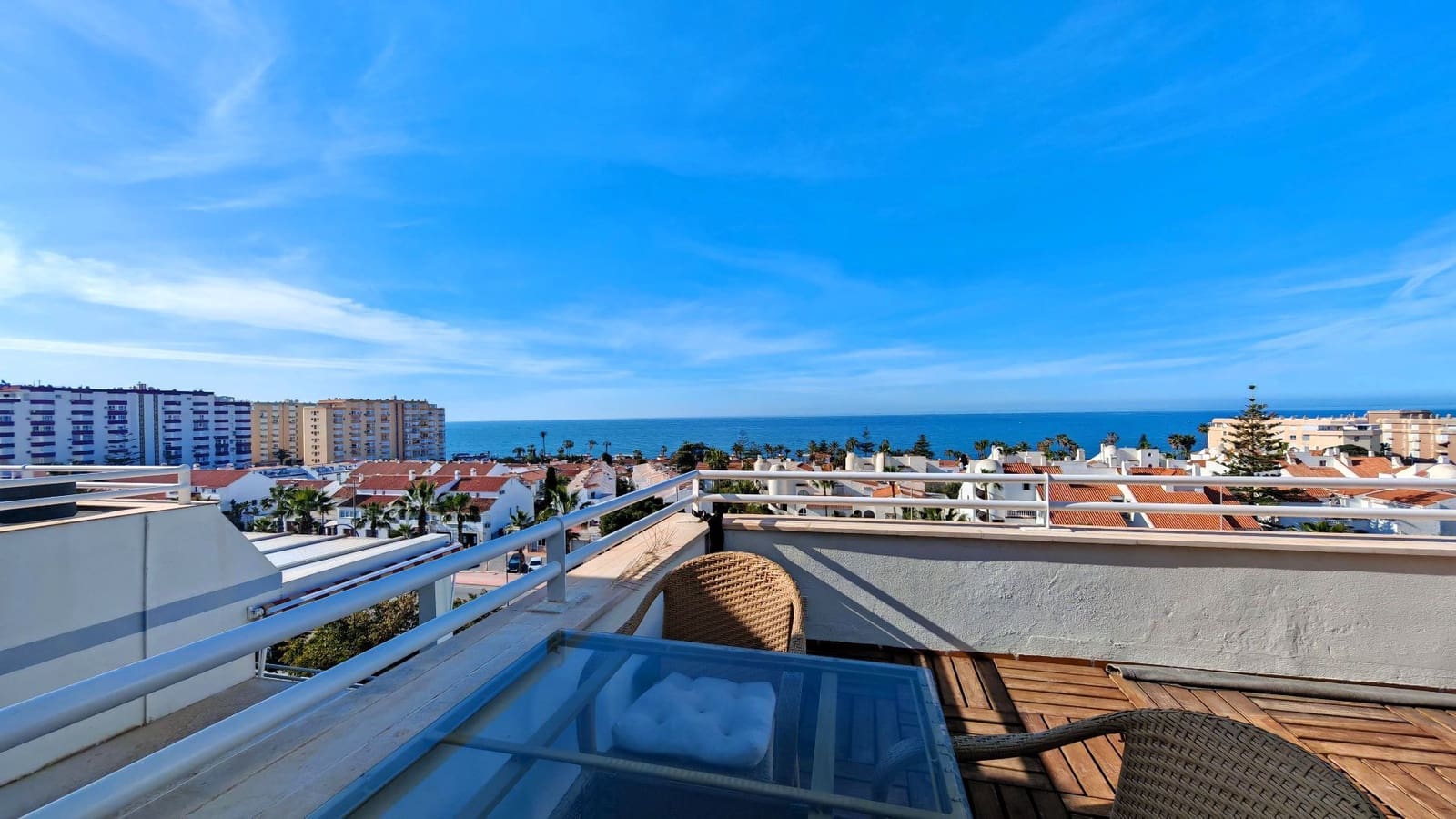 2 sovrum Hus till salu i Torrox-Costa med pool garage - 359 000 € (Ref: 9893679)