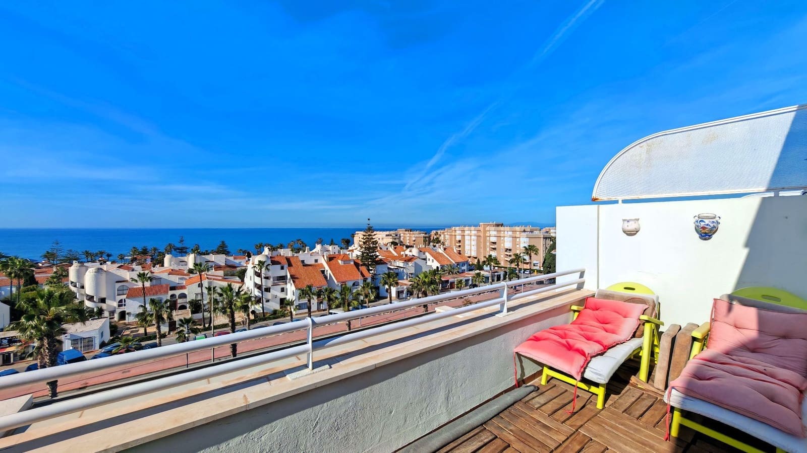 2 sovrum Hus till salu i Torrox-Costa med pool garage - 359 000 € (Ref: 9893679)
