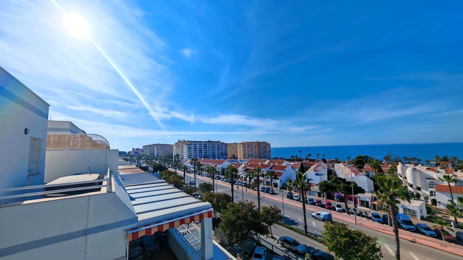 2 sovrum Hus till salu i Torrox-Costa med pool garage - 359 000 € (Ref: 9893679)