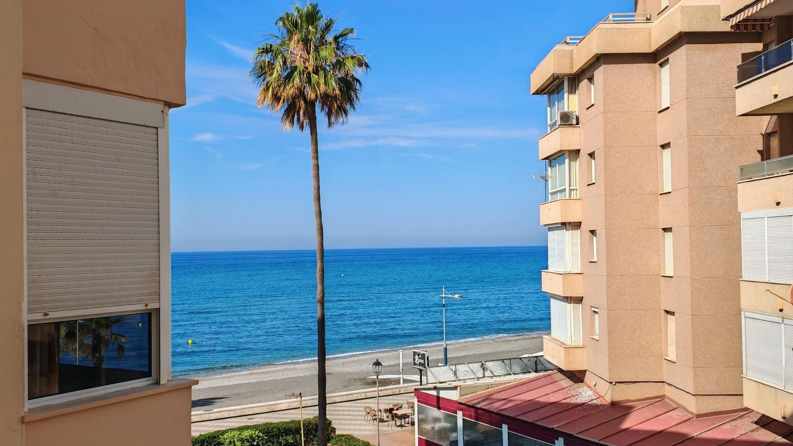 Appartement de 1 chambre à louer à Torrox-Costa - 690 € (Ref: 9893680)