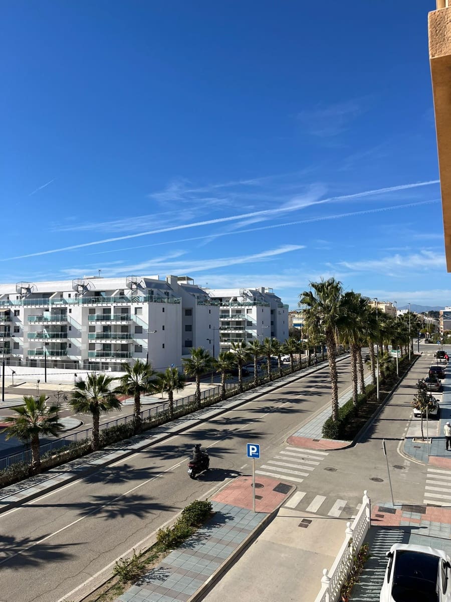 2 bedroom Apartment for sale in Torrox-Costa - € 250,000 (Ref: 9895722)