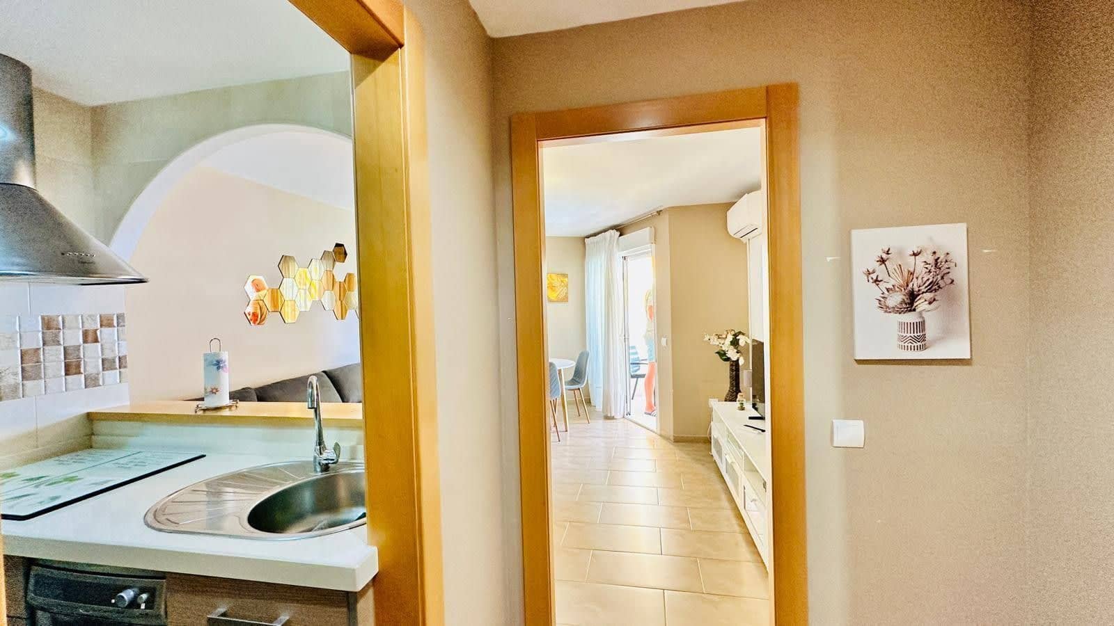 1 chambre Appartement à vendre à Torrox-Costa avec piscine - 249 000 € (Ref: 9959110)