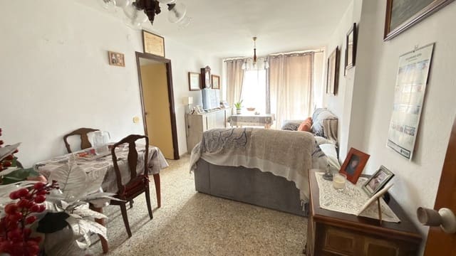 3 soveværelse Lejlighed til salg i Caleta de Vélez, Vélez-Málaga - € 184.500 (Ref: 9966086)