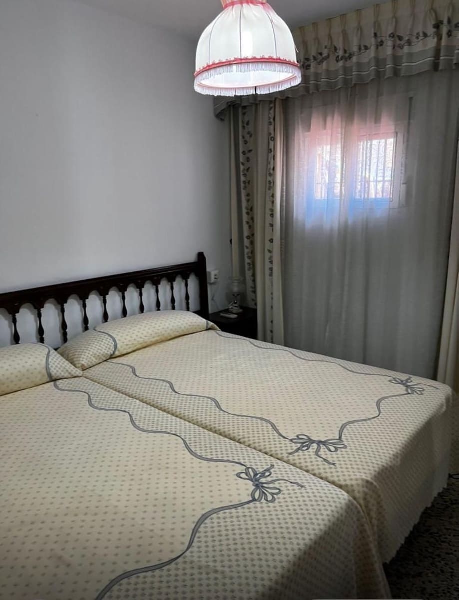3 quarto Moradia Geminada para venda em Velez-Malaga - 245 000 € (Ref: 9966087)