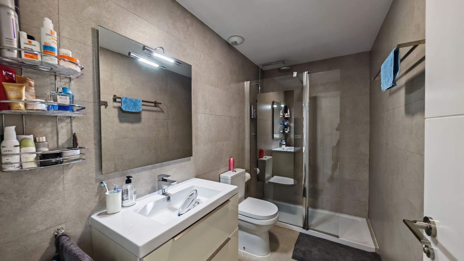 3 sypialnia Apartament na sprzedaż w Torrox-Costa z basenem garażem - 415 000 € (Ref: 9998026)