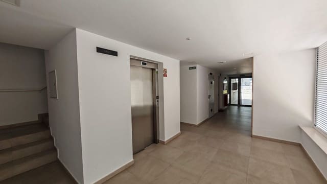3 sypialnia Apartament na sprzedaż w Torrox-Costa, Torrox z basenem garażem - 415 000 € (Ref: 9998026)