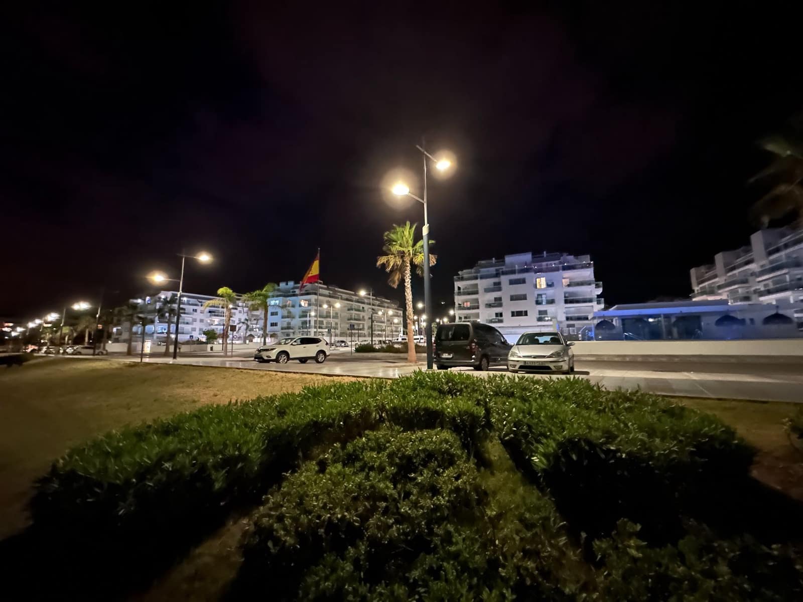 3 sypialnia Apartament na sprzedaż w Torrox-Costa z basenem garażem - 415 000 € (Ref: 9998026)