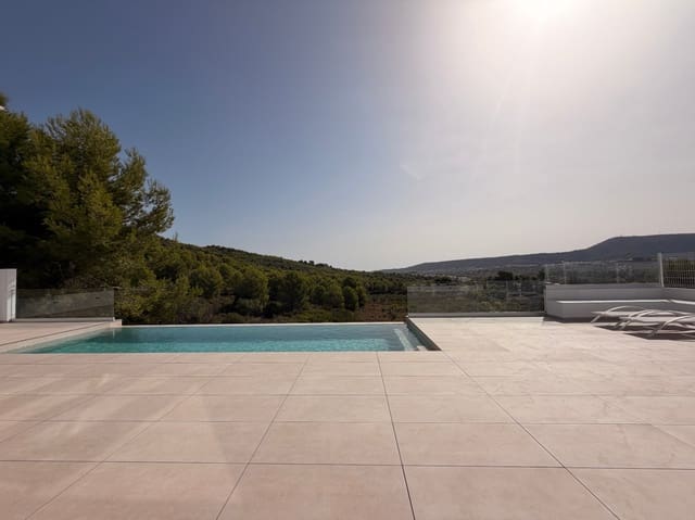 4 chambre Villa/Maison à vendre à Benitachell / Benitatxell avec piscine garage - 1 300 000 € (Ref: 10060607)