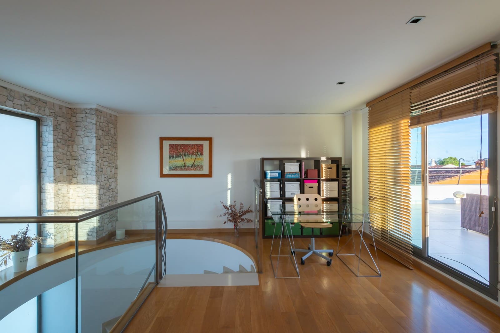 5 bedroom Villa for sale in Torrent with pool garage - € 880,000 (Ref: 7887033)