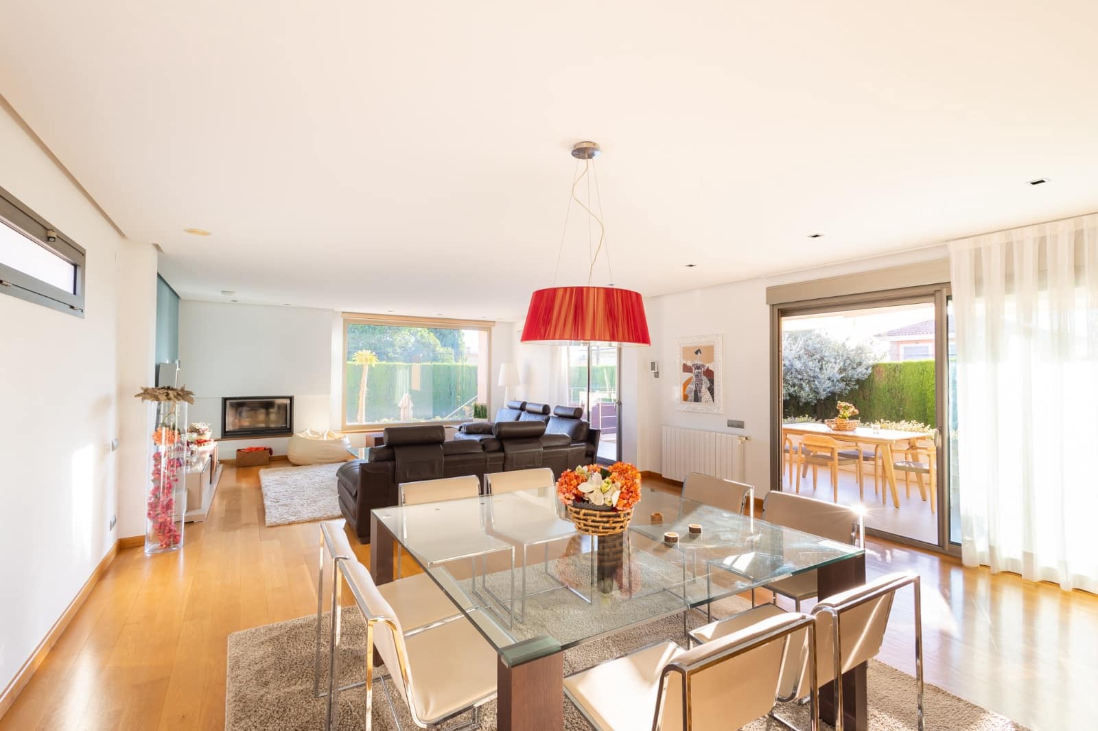 5 bedroom Villa for sale in Torrent with pool garage - € 880,000 (Ref: 7887033)