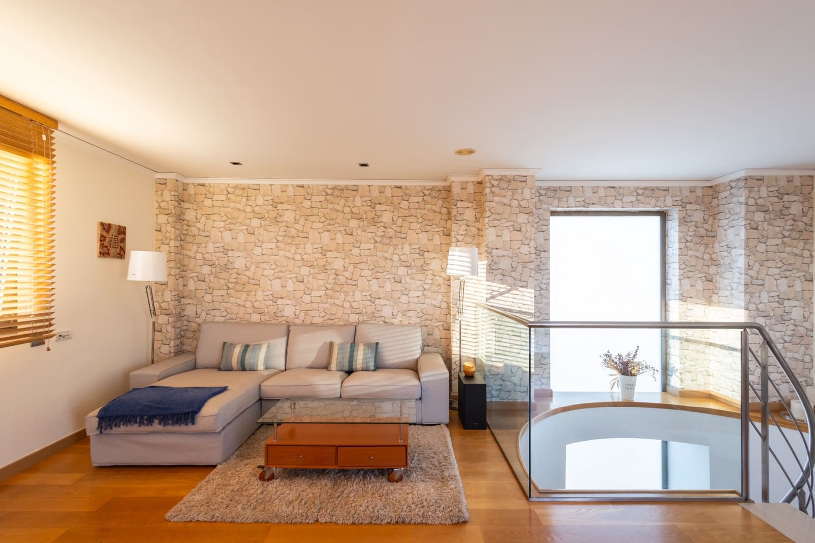 5 bedroom Villa for sale in Torrent with pool garage - € 880,000 (Ref: 7887033)