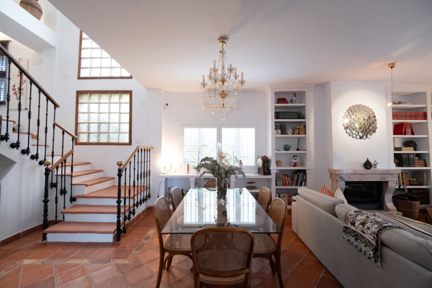 5 sypialnia Willa na sprzedaż w L'Eliana z basenem garażem - 985 000 € (Ref: 9911467)