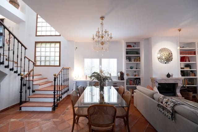 5 sypialnia Willa na sprzedaż w L'Eliana z basenem garażem - 985 000 € (Ref: 9911467)