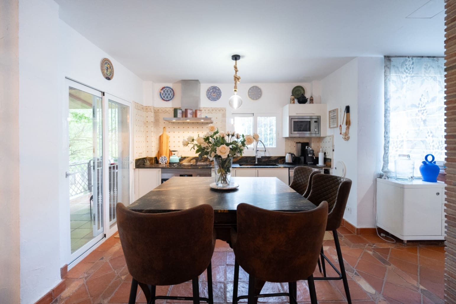 5 sypialnia Willa na sprzedaż w L'Eliana z basenem garażem - 985 000 € (Ref: 9911467)