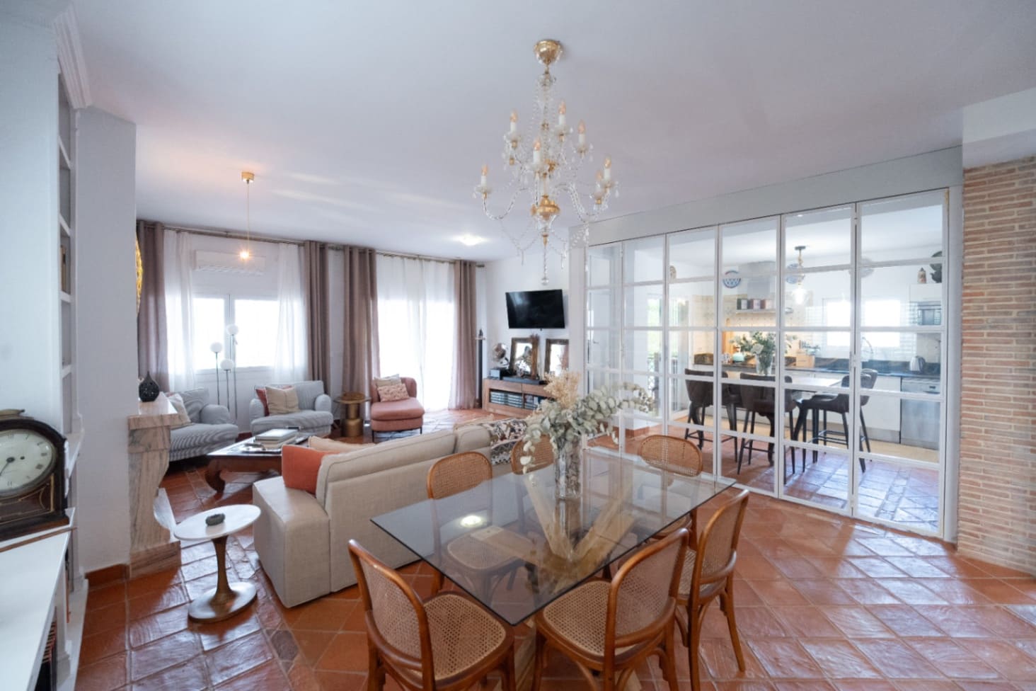 5 sypialnia Willa na sprzedaż w L'Eliana z basenem garażem - 985 000 € (Ref: 9911467)