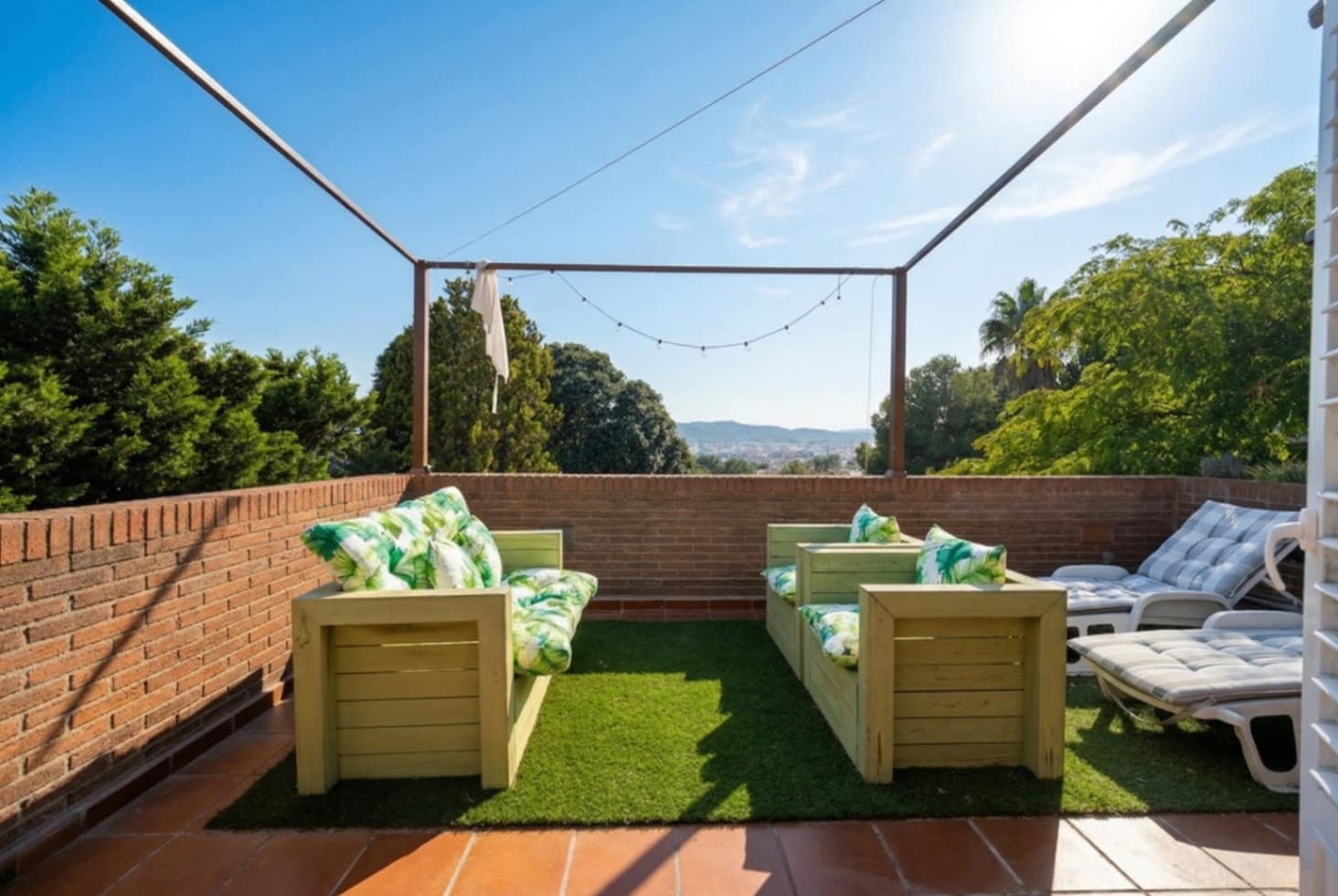 5 sypialnia Willa na sprzedaż w L'Eliana z basenem garażem - 985 000 € (Ref: 9911467)
