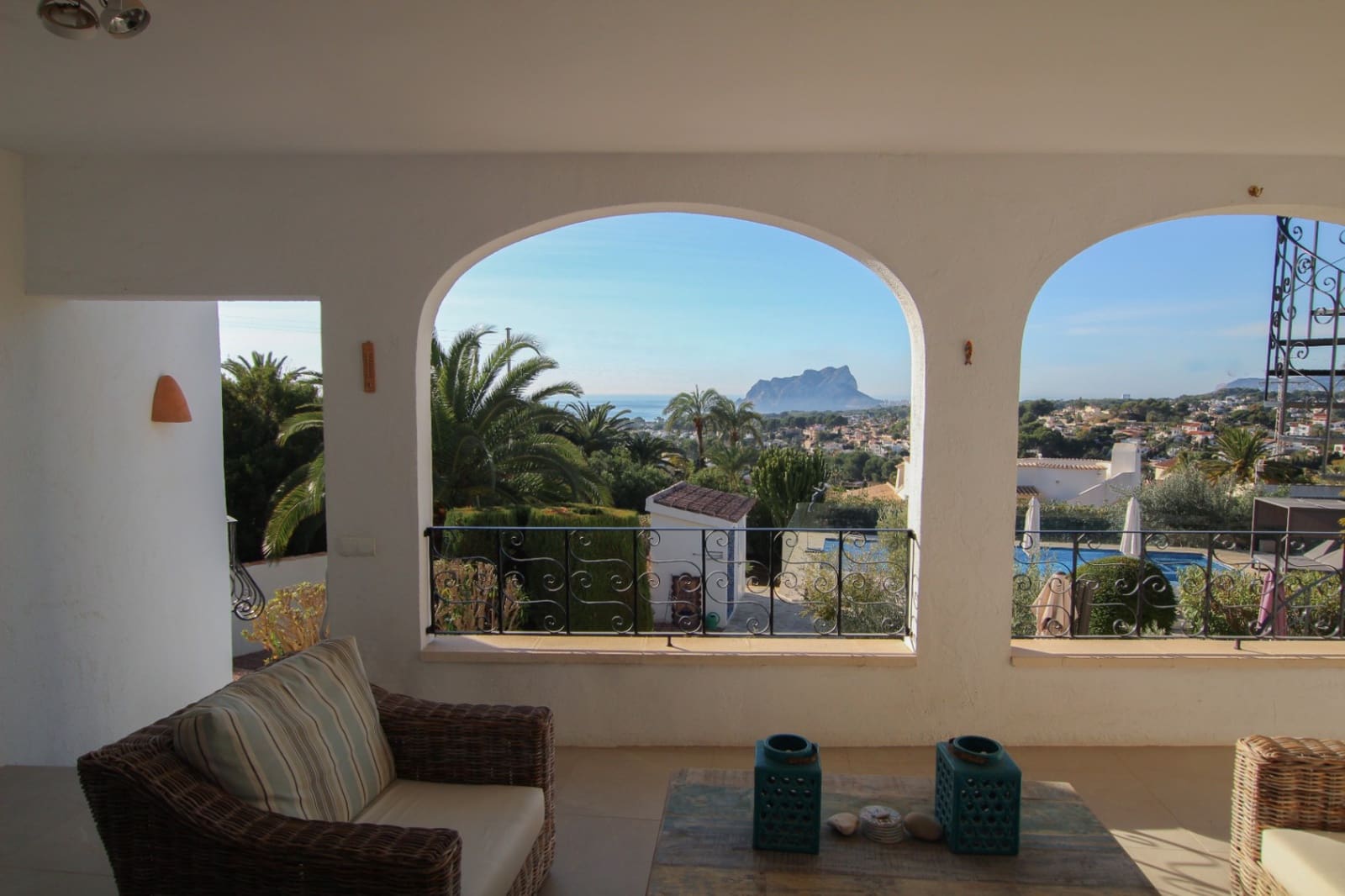 4 slaapkamer Villa te koop in Benissa met zwembad garage - € 1.499.000 (Ref: 9911469)
