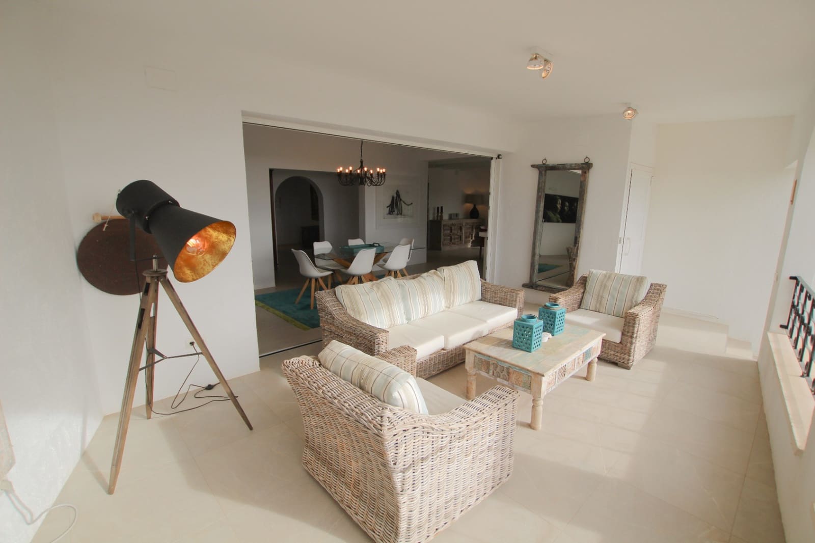 4 slaapkamer Villa te koop in Benissa met zwembad garage - € 1.499.000 (Ref: 9911469)