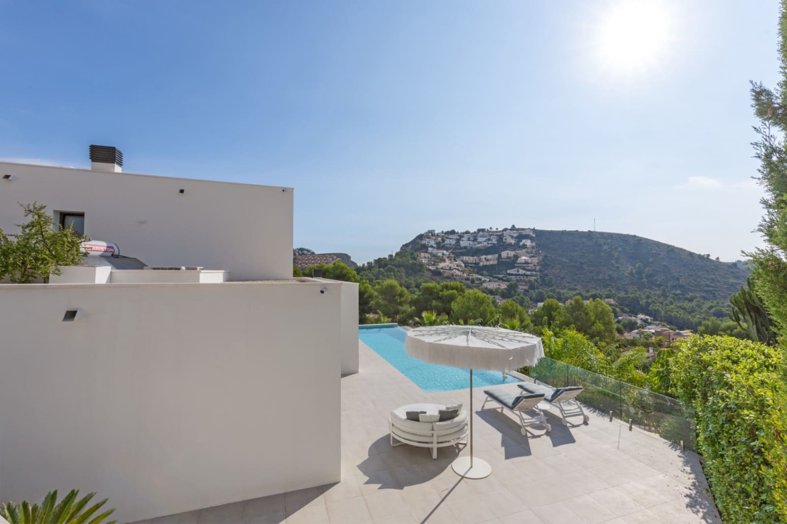 4 chambre Villa/Maison à vendre à Moraira avec piscine garage - 1 950 000 € (Ref: 9911471)