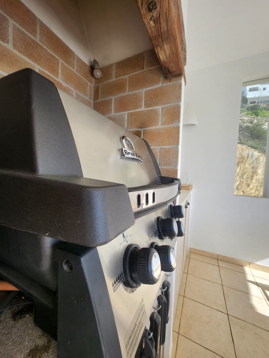 4 slaapkamer Villa te koop in Moraira met zwembad garage - € 1.550.000 (Ref: 9911472)