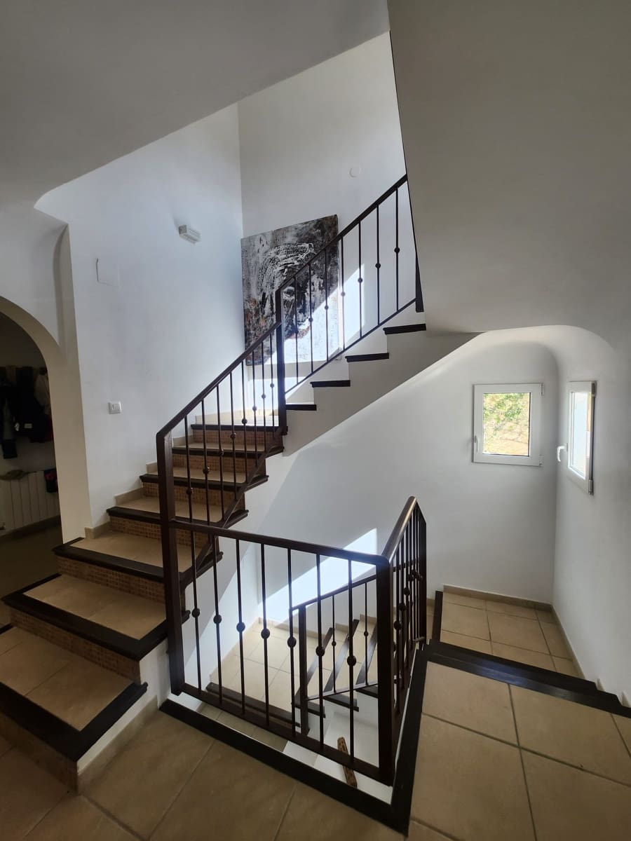 4 slaapkamer Villa te koop in Moraira met zwembad garage - € 1.550.000 (Ref: 9911472)